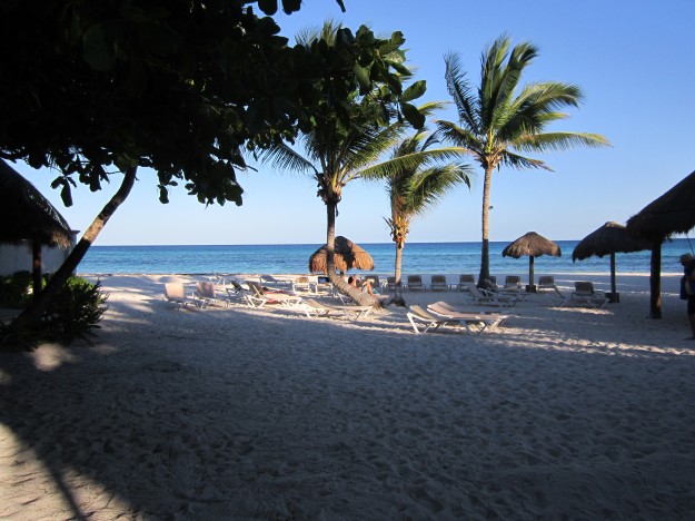 this place has plenty of room and few people ..a small resort.