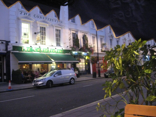 Last night, dinner on the sidewalk of a little "work a day" neighborhood