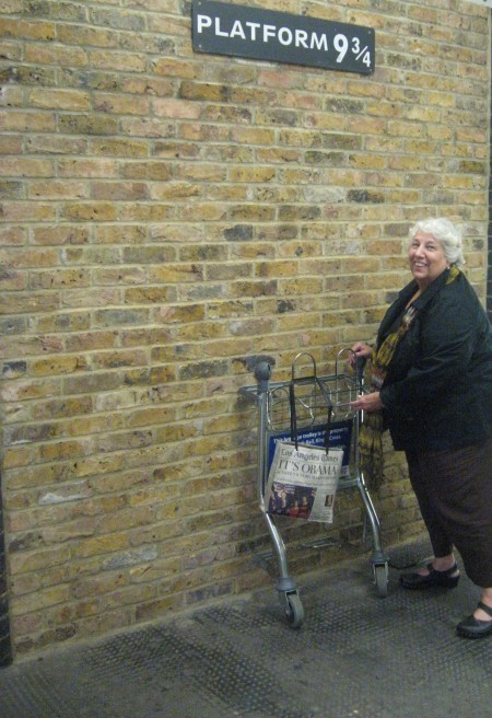 Judy makes it to the Hogwarts Express platform in King's Cross Station, September 2009