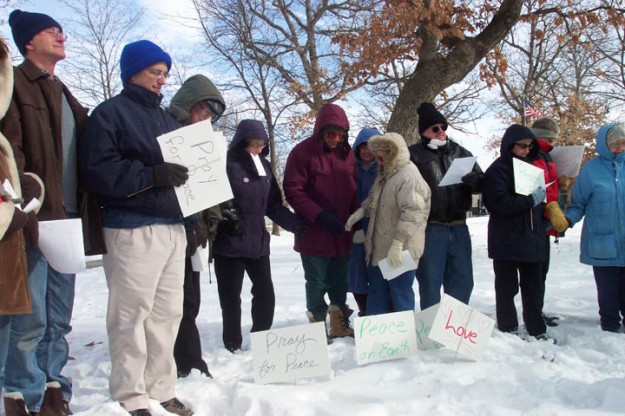 peace_rally prayers for peace in Bowman park